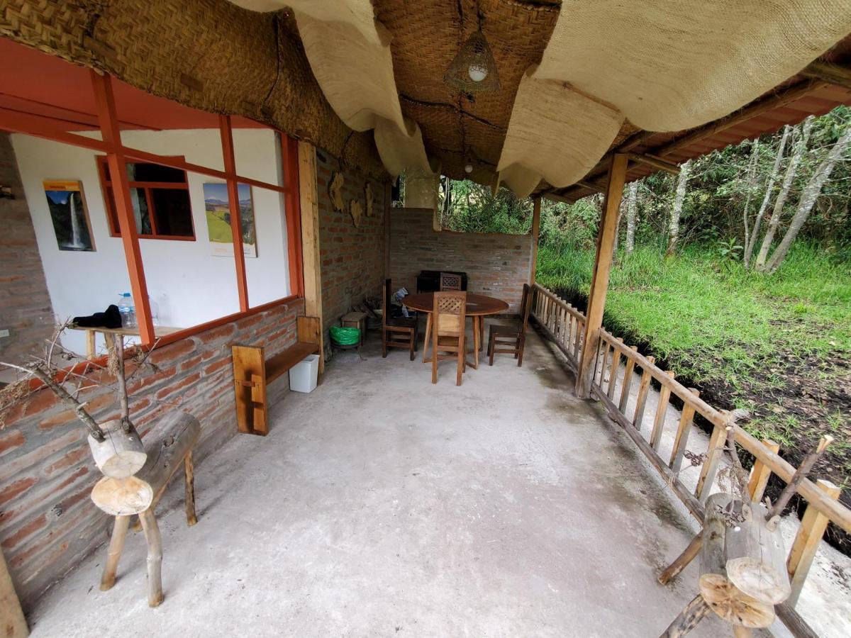 Balcon Al Cotopaxi Hosteria Sangolquí Extérieur photo
