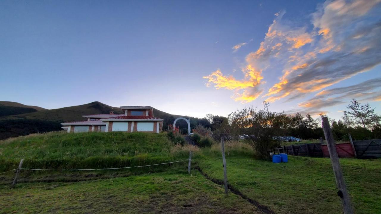 Balcon Al Cotopaxi Hosteria Sangolquí Extérieur photo